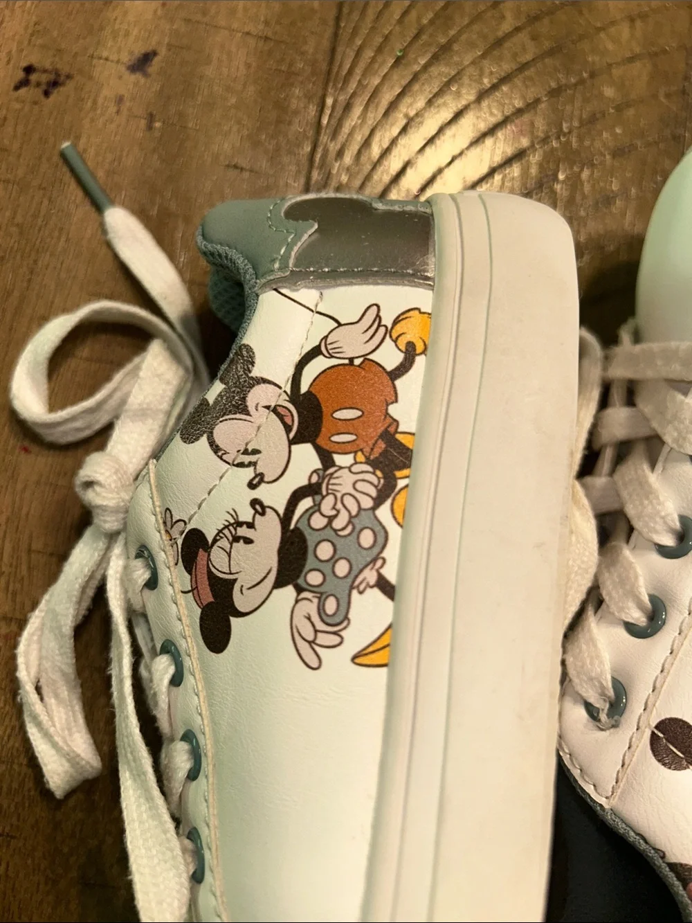 Kids Disney Mickey Mouse and Minnie Mouse sneakers size 11 toddler